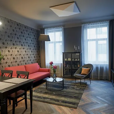 Deco アパート リガ