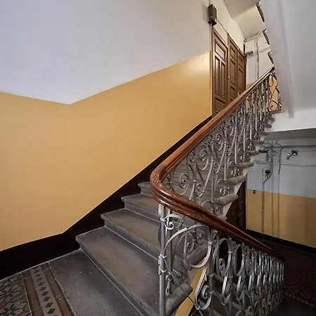 Apartment Deco